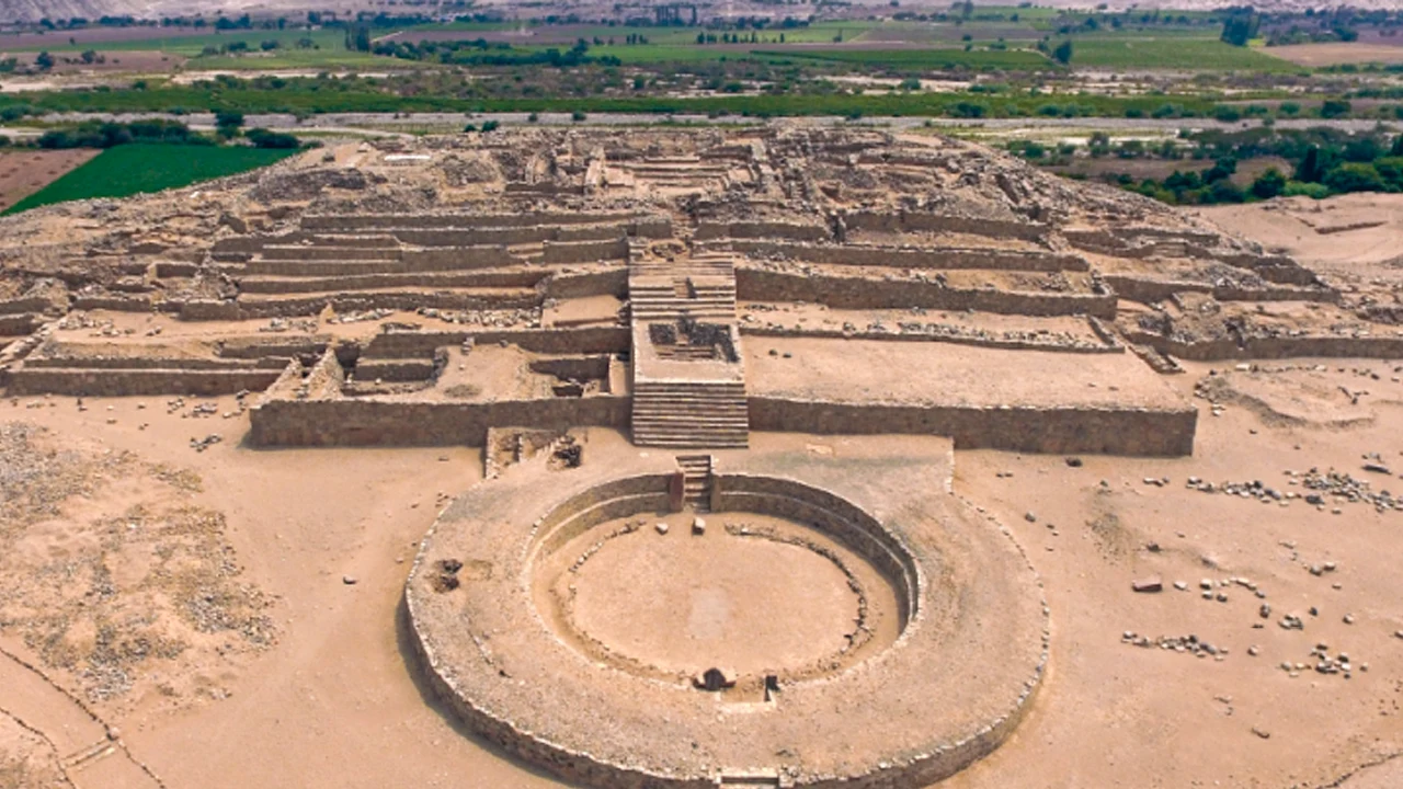 Ciudad de Caral en Perú