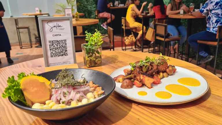Traditional Peruvian dishes representing gastronomic cities such as Arequipa, Chiclayo, Piura, Trujillo, Huancayo, Tarapoto, and Tacna.