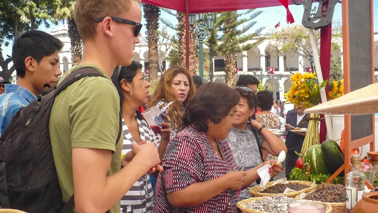 Platos típicos de la gastronomía peruana que atraen a turistas internacionales